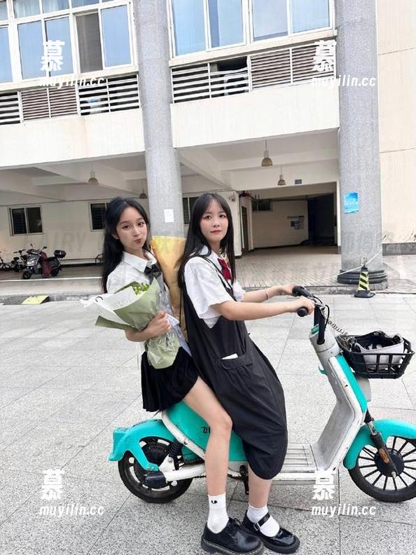 FAIRY CLUB妖精社-美琪老师傅 FAIRY CLUB妖精社 - 探索美琪老师傅空姐写真套图之美,下载高清资源立即拥有!